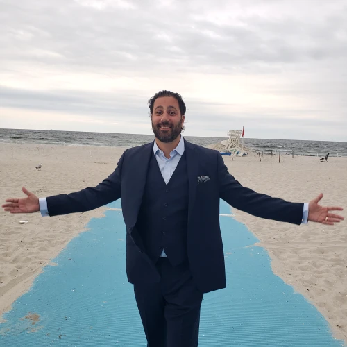 Eli Lunzer. Credit: Courtesy.