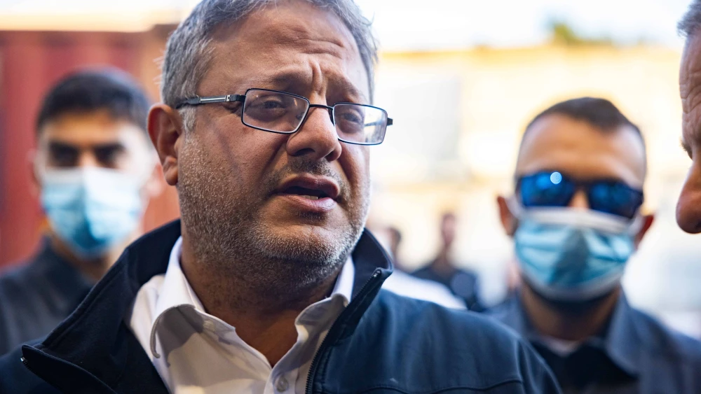National Security Minister Itamar Ben-Gvir visits a prison in central Israel where high-risk Hamas and Hezbollah terrorists captured in the current war are being held, Jan. 8, 2025. Photo by Chaim Goldberg/Flash90.