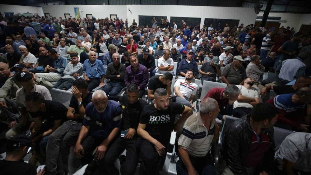 Fk Riot Israel reopens Gaza crossing as terrorist groups agree to end border ...