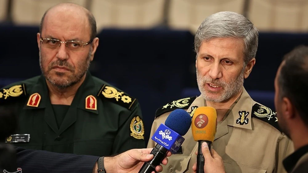 Iranian Defense Minister Gen. Amir Hatami (right) and his predecessor Gen. Hossein Dehghan, at a presentation ceremony in Tehran, Aug. 22, 2017. Credit: Tasnim News Agency via Wikimedia Commons.