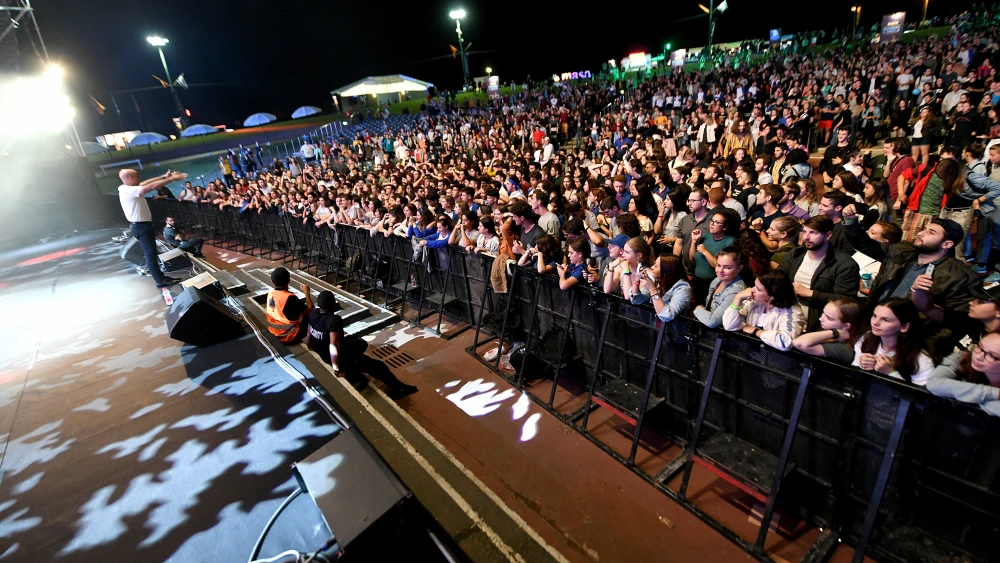 Some 2,500 Masa fellows, alumni and professionals from 40 countries gathered at Ra’anana Park Amphitheater in Israel to celebrate the launch of the 2019-20 programming year. Photo by Ran Biran.