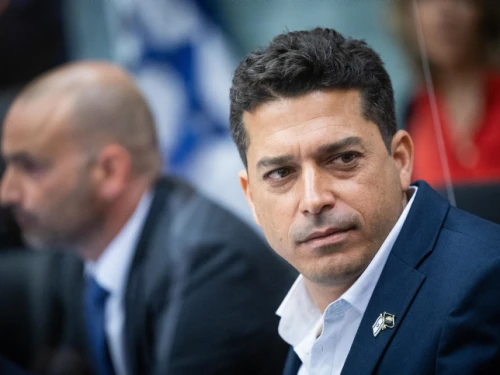 Amichai Chikli