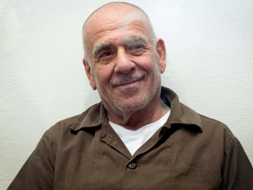 Moti Maman, 73, arrives at a court hearing in Beersheva, Sept. 19, 2024. Photo by Dudu Greenspan/Flash90.
