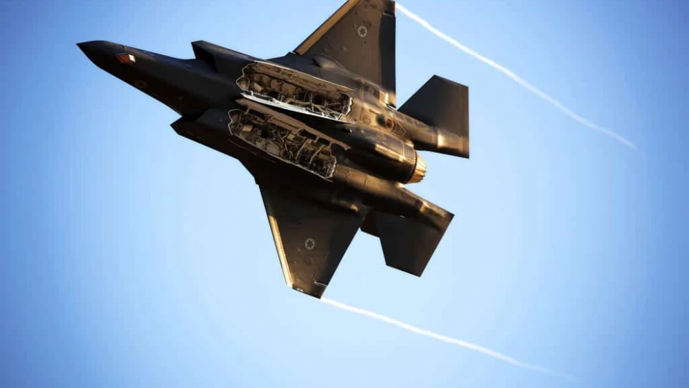 An Israeli Air Force Lockheed Martin F-35 Adir (Lightning II) stealth multirole combat aircraft with weapons bay open over Hatzerim Air Base near Beersheva, June 27, 2017. Photo by Yissachar Ruas/TPS.