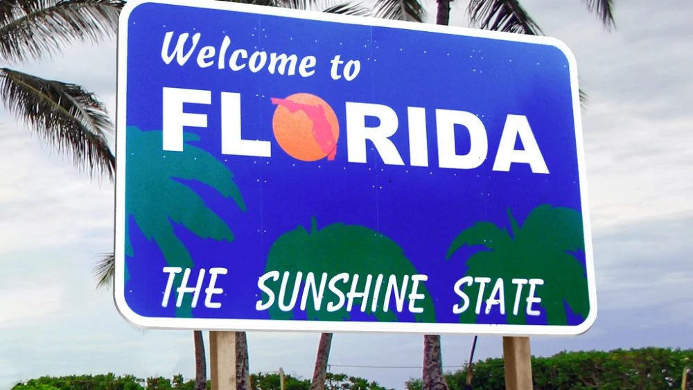 Entry sign to the state of Florida. Credit: Flickr.