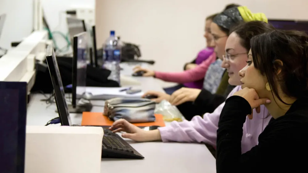 A new computer-science program in English is affiliated with the Jerusalem College of Technology’s Machon Tal School, where more than 2,500 women study in undergraduate and graduate tracks. The program will start in the fall of 2019. Credit: The Jerusalem College of Technology.