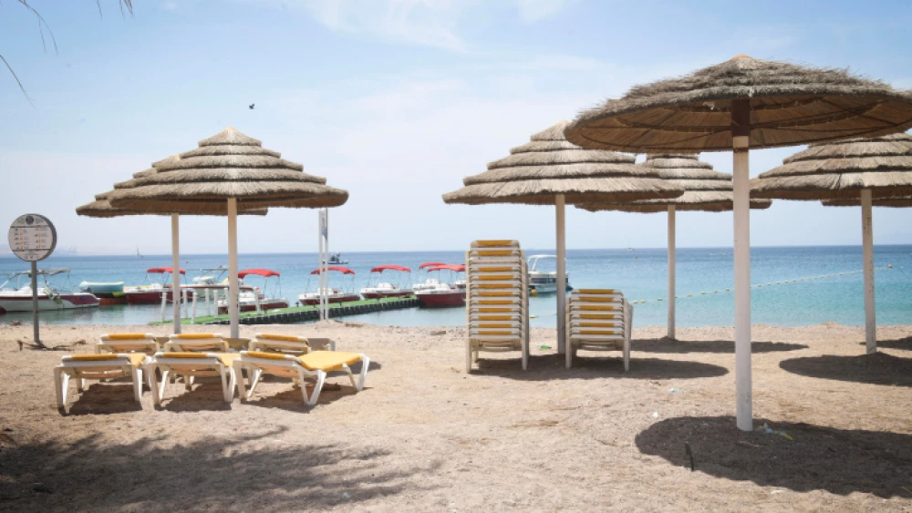 A closed beach on the Red Sea in the resort city of Eilat on May 13, 2020. Photo by Yossi Zeliger/Flash90.