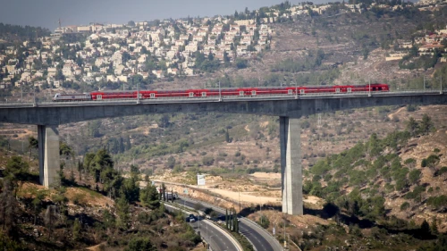 View of the new Tel Aviv-Jerusalem fast train seen over the HaArazim valley just outside of Jerusalem, on Sept. 25, 2018. Photo by Yossi Zamir/Flash90.