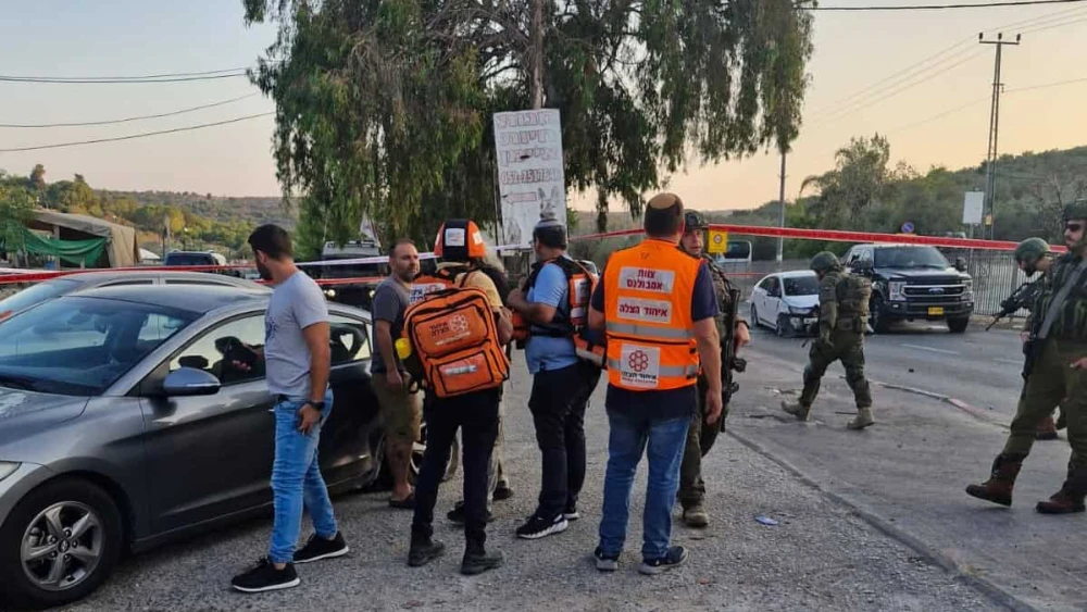 An Israeli man was lightly injured during a car-ramming attack at the entrance to Ariel in Samaria, Aug. 25, 2024. Credit: United Hatzalah.