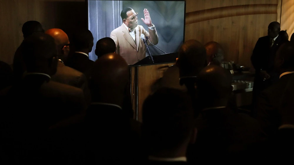 Nation of Islam Minister Louis Farrakhan delivers a speech at the Watergate Hotel in Washington, D.C., Nov. 16, 2017. Photo by Mark Wilson/Getty Images.