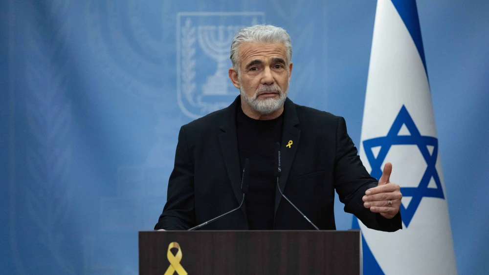 Israeli opposition leader Yair Lapid leads a Yesh Atid Party faction meeting at the Knesset in Jerusalem, Jan. 6, 2025. Photo by Yonatan Sindel/Flash90.