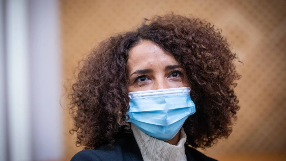 Ibtisam Mara'ana-Menuhin arrives for a hearing at Israel's Supreme Court in Jerusalem on Feb. 24, 2021. Photo by Yonatan Sindel/Flash90.
