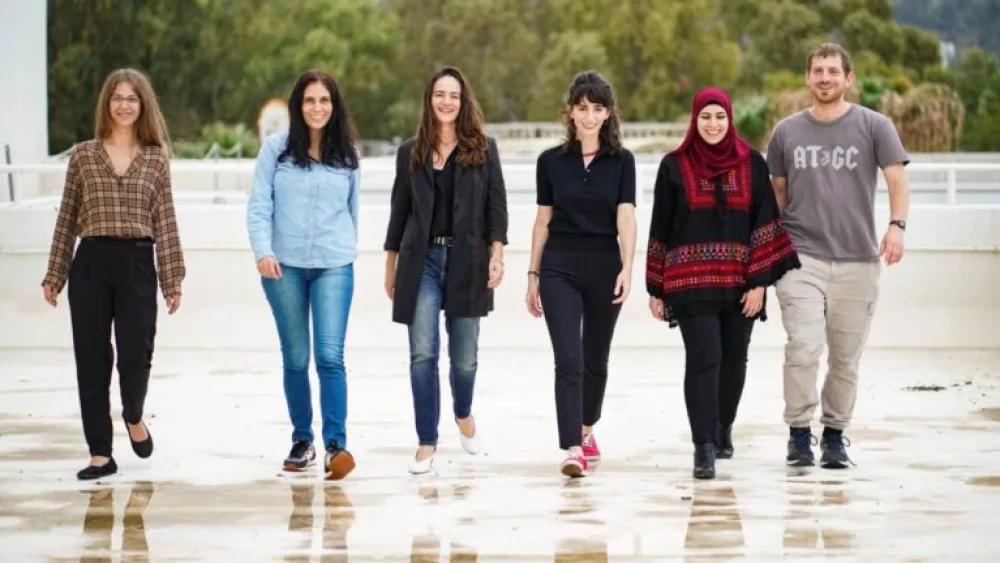 The research group of Prof. Asya Rolls. Photo by Nitzan Zohar/Technion Spokesperson's Office.
