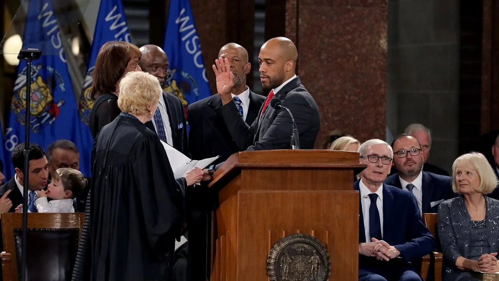 Mandela Barnes is sworn in as lieutenant governor at the Wisconsin State Capitol, Jan. 7, 2019. Credit: Coburn Dukehart/Wisconsin Center for Investigative Journalism/Wikimedia Commons.