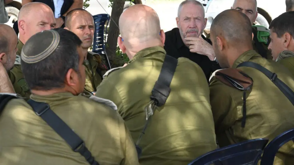 Israeli Defense Minister Yoav Gallant, second from left, with IDF senior officers during a visit to Northern Command on June 6, 2023. Photo by Ariel Hermoni/Israeli Ministry of Defense.