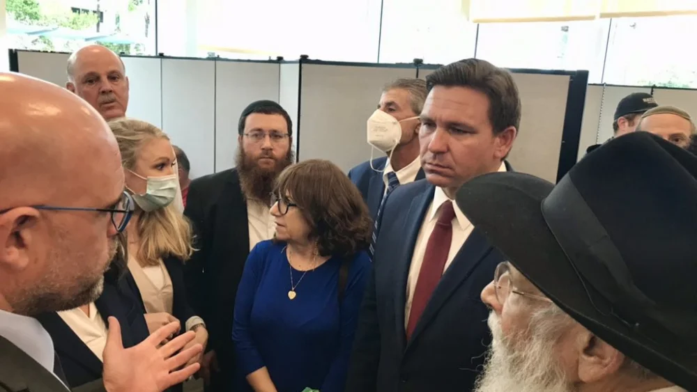 Israeli Consul-General Consul of Miami Maor Elbaz Starinsky speaking with Florida Gov. Ron DeSantis on June 25, 2021. Credit: Israeli Consul-General Miami/Twitter.