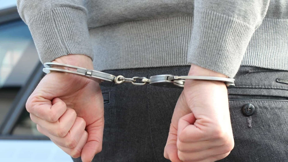 Arrest, Handcuffs