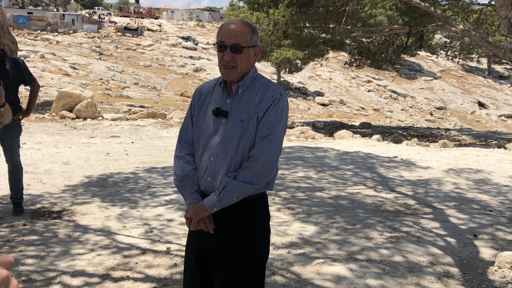 Mayor of al-Eizariya Muhammad Khalil Abu al-Rish. Photo by Josh Hasten.