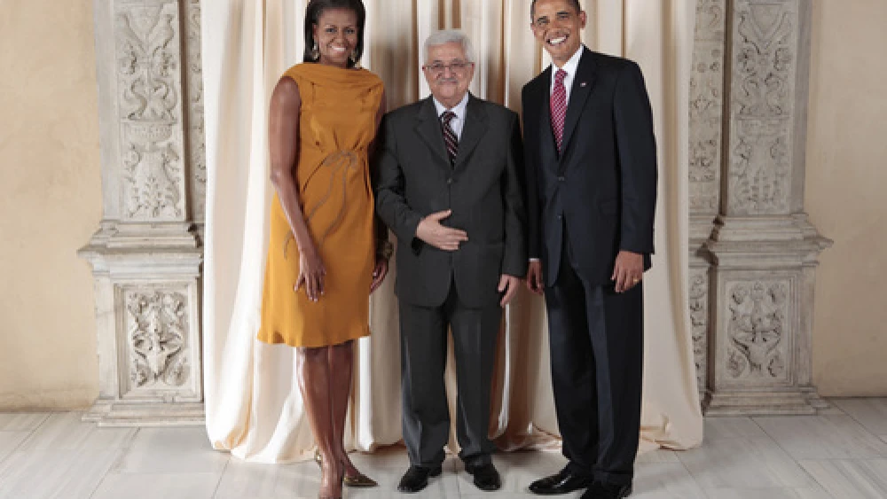 From left: First lady Michelle Obama, U.S. President Barack Obama and Palestinian Authority leader Mahmoud Abbas. Credit: White House Photo by Lawrence Jackson.