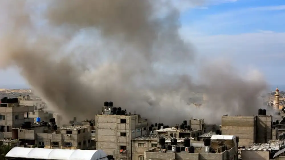Smoke rises after Israeli air strikes as seen from Khan Younis, in the southern Gaza Strip, Nov. 11, 2023. Photo by Abed Rahim Khatib/Flash90.