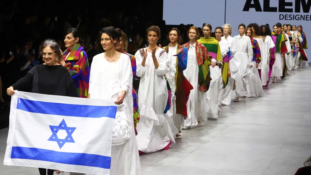 Models display creations designed by Israeli designer Hagar Alembik at the Tel Aviv Fashion Week on March 20, 2023. Photo by Koko/Flash90.