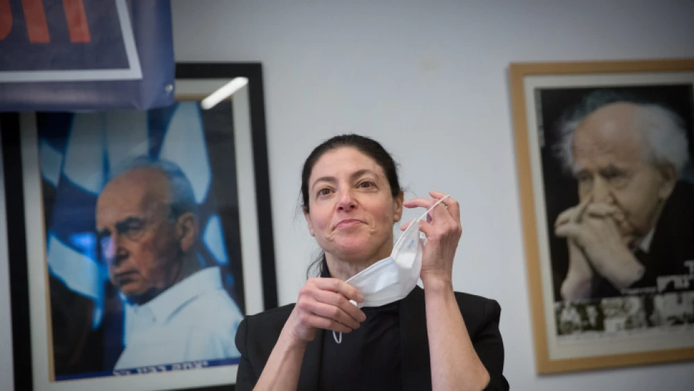 Labor Party Knesset member Merav Michaeli casts her vote in the primary election at a polling station in Tel Aviv on Jan. 24, 2021. Photo by Miriam Alster/Flash90.
