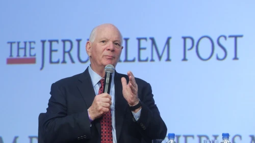 Sen. Ben Cardin (D-Md.) addressing the 2018 Jerusalem Post Conference in New York City. He said that despite efforts by some to make Israel a “political wedge issue,” U.S. support for the Jewish state is strong and bipartisan. Credit: The Jerusalem Post.