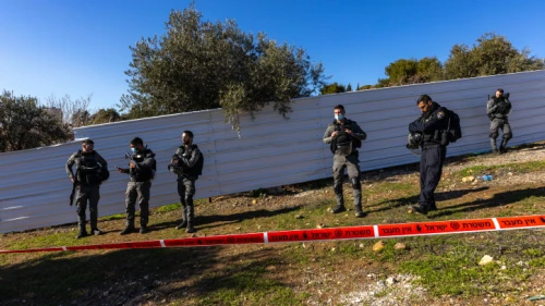 Israel Police guard the house in the Sheikh Jarrah neighborhood of eastern Jerusalem, whose squatter residents would be evicted two days later, Jan. 17, 2022. Photo by Olivier Fitoussi/Flash90.