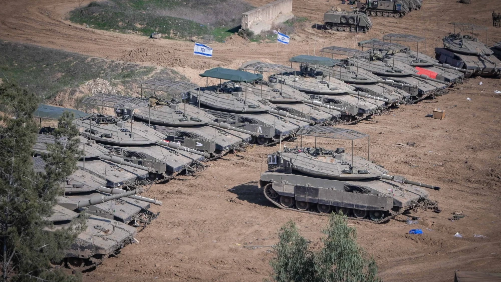 IDF tanks at a staging area near the Gaza Strip, Nov. 30, 2023. Photo by Avshalom Sassoni/Flash90.