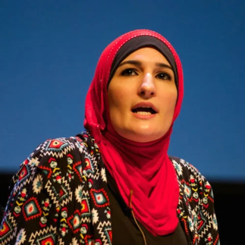 Demonstrating the intersectionality challenge for the Jewish community, Linda Sarsour (pictured), a lead organizer of the Women’s March, seeks to isolate Jews from feminism, calling it incompatible with Zionism. Credit: Festival of Faiths via Wikimedia Commons.