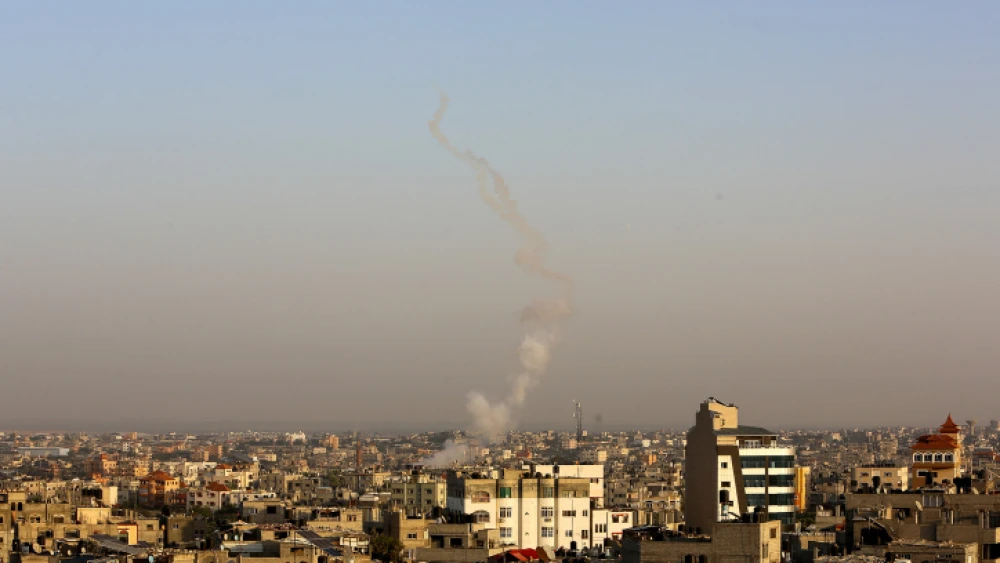 Smoke rises after rockets are fired towards Israel from Rafah in the southern Gaza Strip on Nov. 13, 2019. Photo by Abed Rahim Khatib/Flash90.