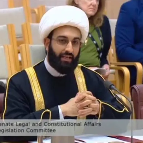 Imam Mohammad Tawhidi speaks to an Australian Senate committee. Courtesy.