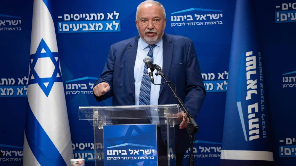 Yisrael Beiteinu Party leader Avigdor Liberman leads a faction meeting at the Knesset in Jerusalem, May 5, 2025. Photo by Yonatan Sindel/Flash90.