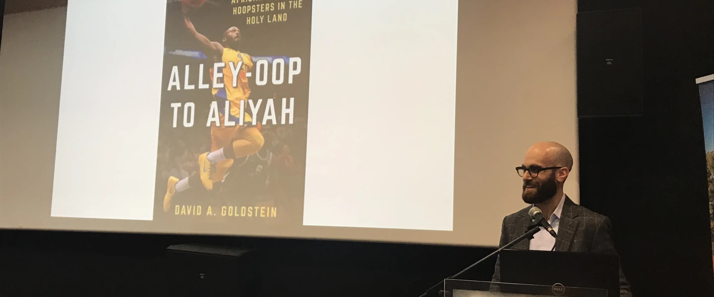 Author David Goldstein speaks about his book at a Nefesh B'Nefesh event in Jerusalem. Credit: Eliana Rudee.