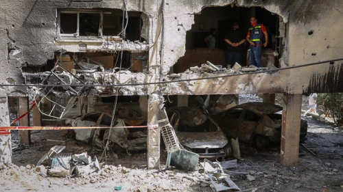 Damage to homes in the Israeli city of Petach Tikvah that were hit by rockets fired by Hamas in Gaza into Israel, May 13, 2021. Photo by Flash90.