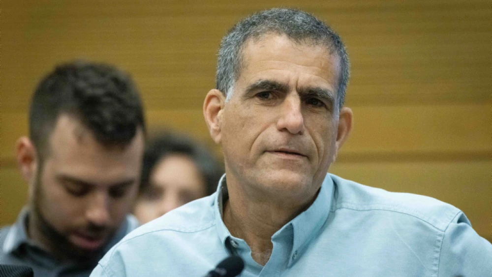 Meretz parliament member Mossi Raz attends a lobby meeting in the Israeli parliament on June 22, 2021. Photo by Yonatan Sindel/Flash90
