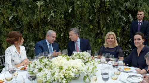 Israeli prime minister Benjamin Netanyahu and his wife Sara attend an official state dinner with Argentian president Mauricio Macri and his wife at the San Martin palace in Buenos Aires, Argentina, on September 12, 2017. Photo by Avi Ohayon/Government Press Office.