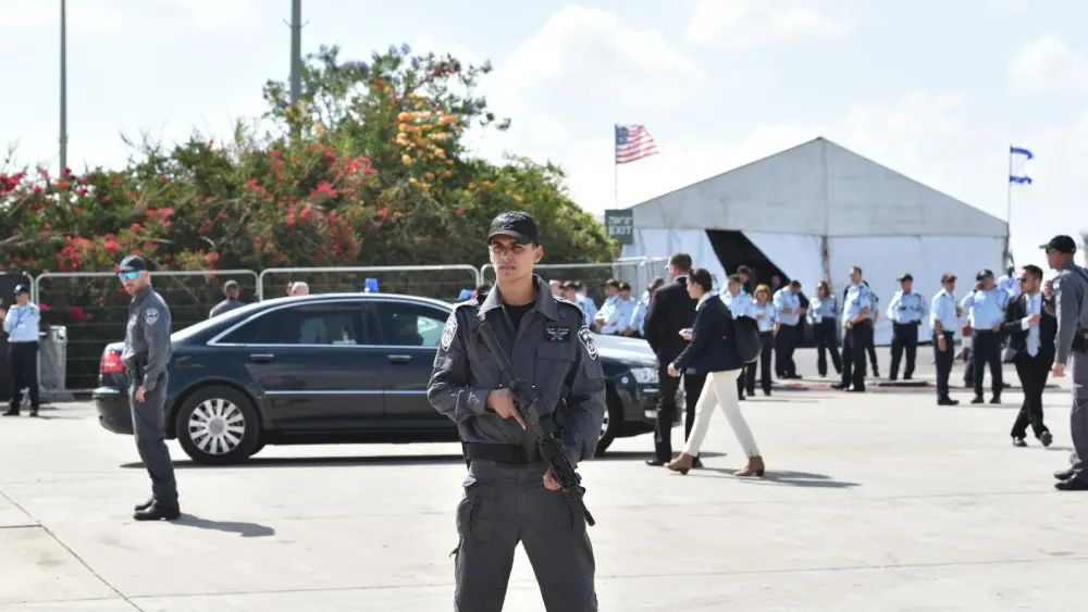 Israeli police secure U.S. President Donald Trump during his visit to Israel on May 22-23, 2017. Credit: Israel Police.