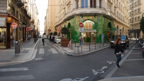 Émile-Zola Street in the second arrondissement of Lyon, France. Credit: Jean Housen via Wikimedia Commons.