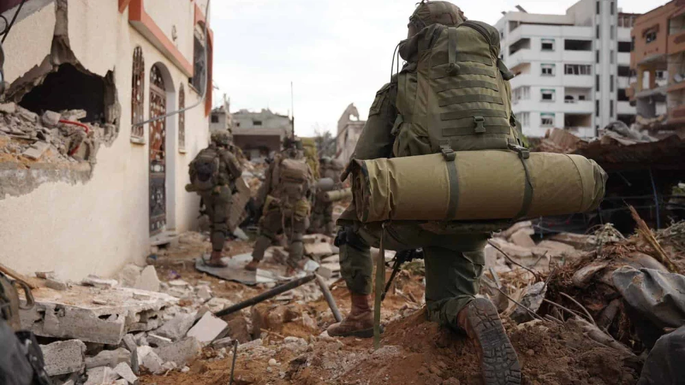 Israeli troops operating in the Hamas-ruled Gaza Strip, Dec. 14, 2023. Credit: IDF.