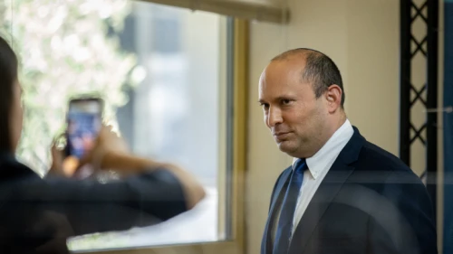 Yamina Party leader Naftali Bennett gives a press conference at the Knesset in Jerusalem, May 5, 2021. Photo by Yonatan Sindel/Flash90.