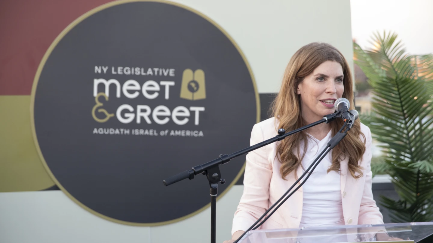 NYC officials, Jewish leaders gather at Agudah event amid rising Jew-hatred