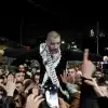 A crowd greets Zakaria Zubeidi as he arrives in the Samaria city of Ramallah after his release in the hostage deal between Israel and Hamas, Jan. 30, 2025. Credit: Flash90.