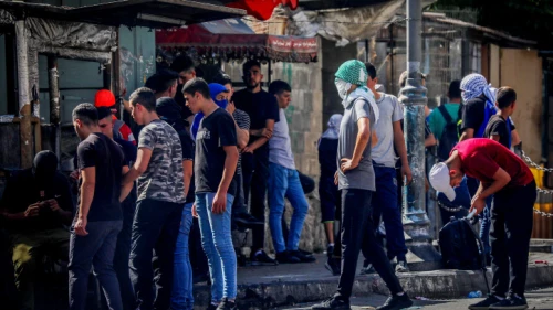 Palestinians clash with Israeli security forces in Hebron, Sept. 29, 2022. Photo by Wisam Hashlamoun/Flash90.