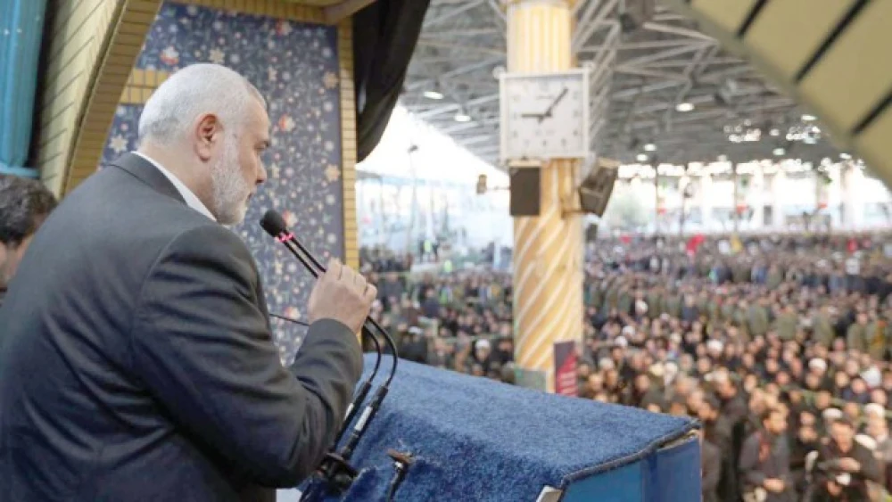 Hamas Political Bureau chief Ismail Haniyeh delivers a eulogy for assassinated Iranian military commander Qassem Soleimani in Tehran on Jan. 6, 2020. Source: Iran press.