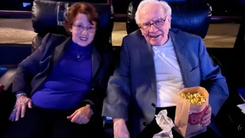 Warren Buffett and Ellen Marcus