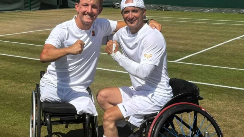 Israeli wheelchair tennis star Guy Sasson and his Dutch partner, Niels Vink, at Wimbledon, July 10, 2025. Credit: Courtesy.