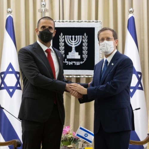 Khalid Yusuf al-Jalahma, the first ambassador of Bahrain to Israel, meets with President Isaac Herzog in Jerusalem, Sept. 14, 2021. Credit: Olivier Fitoussil/Flash90.