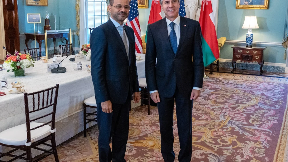 Omani Foreign Minister Sayyid Badr Albusaidi (left) with U.S. Secretary of State Antony Blinken, 2022. Photo by Freddie Everett/State Department via Wikimedia Commons.