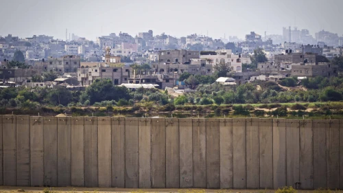 A view of Beit Lahia in the northern Gaza Strip from the fence bordering the southern Israeli town of Netiv Ha'asara, Nov. 5, 2016. Photo by Doron Horowitz/Flash90.